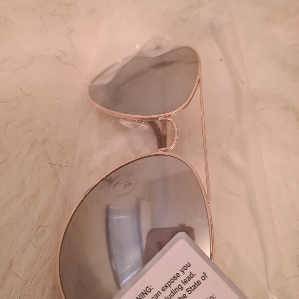 Aviators - Picture 4 of 5